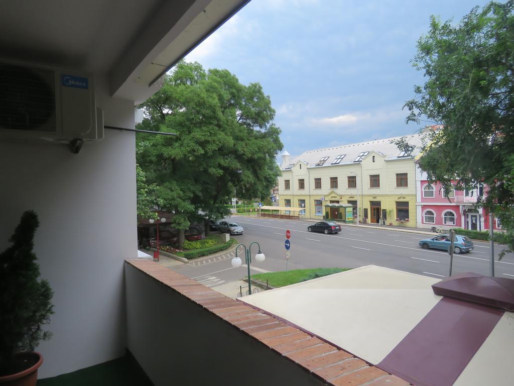 Szofi Apartman Hajdúszoboszló Dış mekan fotoğraf